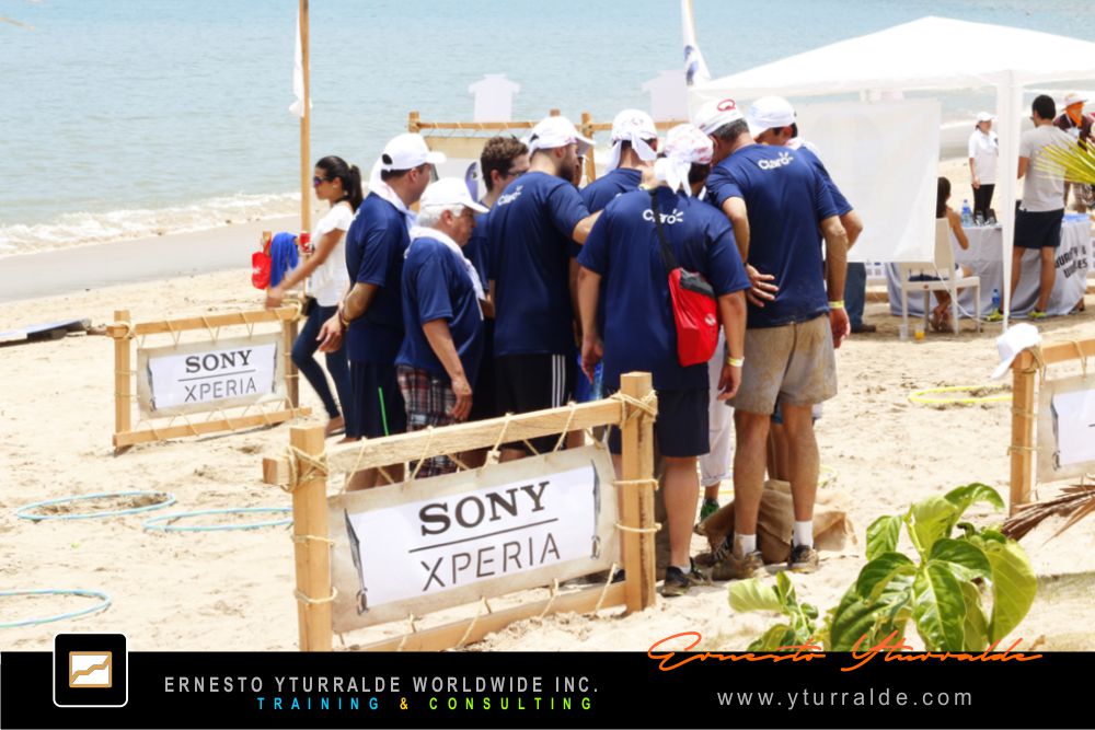Team Building Panamá | Programas outdoor que fortalecen la confianza y la comunicación